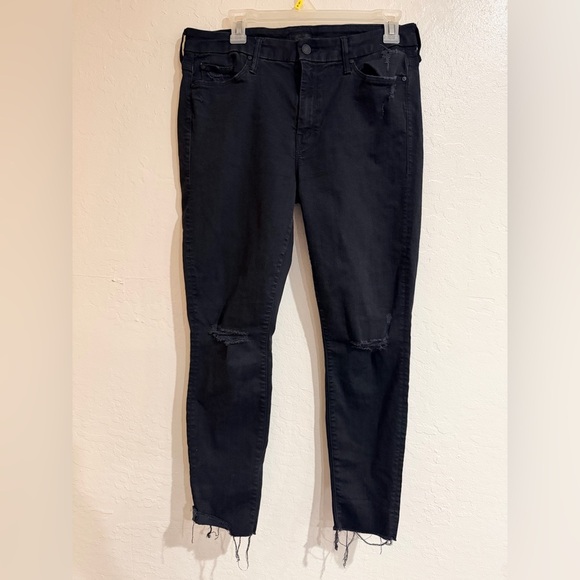 MOTHER The Looker Ankle Fray Jeans  in Guilty As Sin  Size 32 Black - Picture 2 of 13